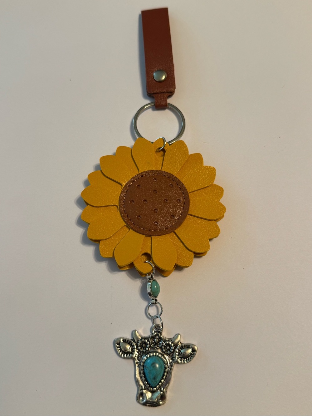 Boho Sunflower Highland Cow Keychain